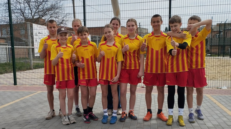 Команда Ялтушківського ліцею перемогла у ІІ етапі «Пліч-о-пліч» з легкої атлетики