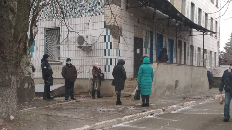 У Волновасі понад 40 хворих на covid-19 за добу