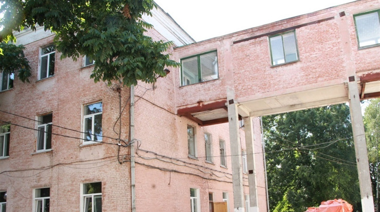 Якщо роботи активізуються, то встигнуть хіба що до червня