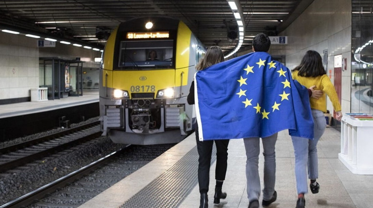 Які зміни чекають на українців в ЄС з 1 червня