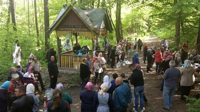 Чопова та інші криниці з історією, воду з яких вважають цілющою