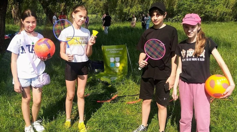 Від програми Здорова Україна смілянський парк отримав спортивне приладдя