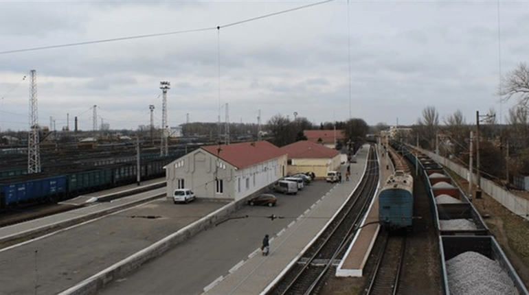 Снаряди під вугіллям. Як окупанти використовують залізницю Волновахи для транзиту зброї