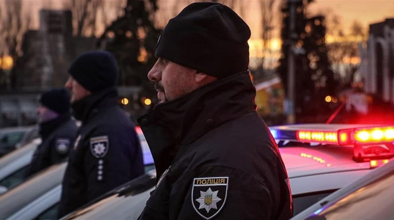 Полиция просит мелитопольцев сообщать о подозрительных людях на улицах