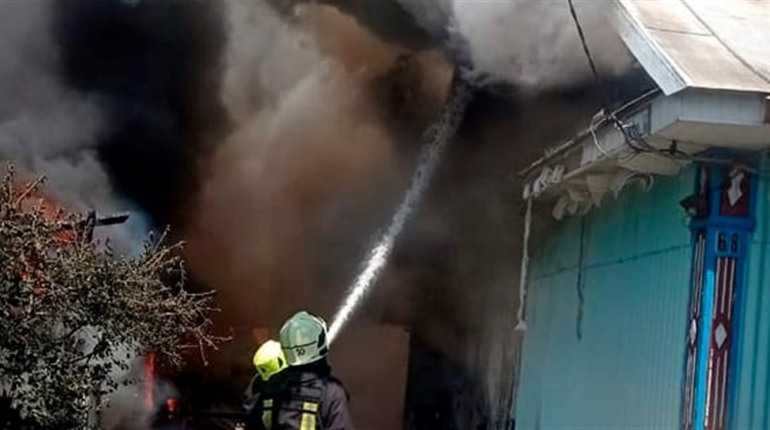 На Звягельщині рятувальники врятували оселю від знищення вогнем
