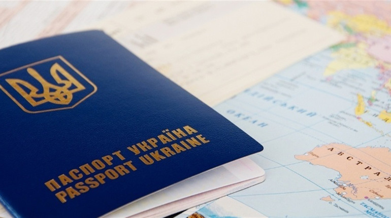 На українців очікує подорожчання оформлення закордонного та внутрішнього паспортів