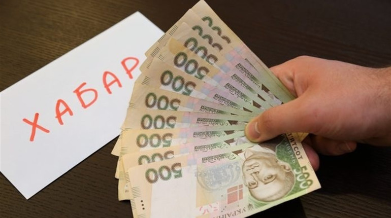 У Великих Цепцевичах п’яний водій хотів відкупитися від поліції
