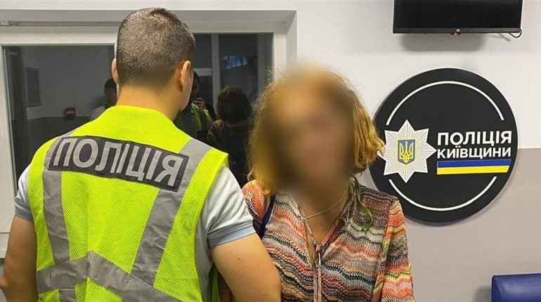 Поліцейські Фастівщини затримали жінку, яка збувала метадон