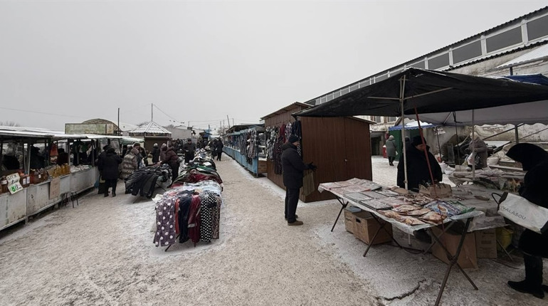 Засніжений ринок 25 січня 2026: які ціни на продукти у Первомайську