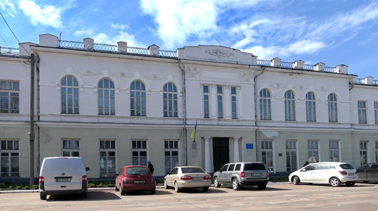 Як в умовах війни працює професійно-педагогічний фаховий коледж у Глухові (відео)