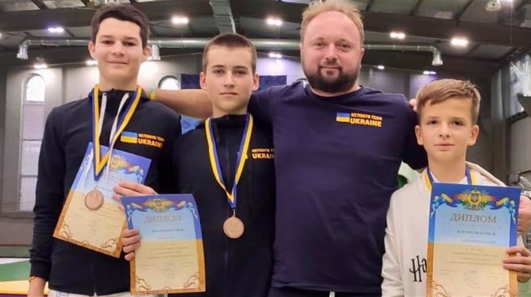 Спортсмени Нетішинської КДЮСШ здобули 5 призових місць на чемпіонаті України з фехтування на шаблях