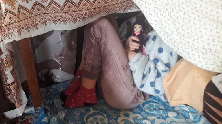Історія херсонської родини, яка втікала від війни: Обстріли, евакуація, обстріли