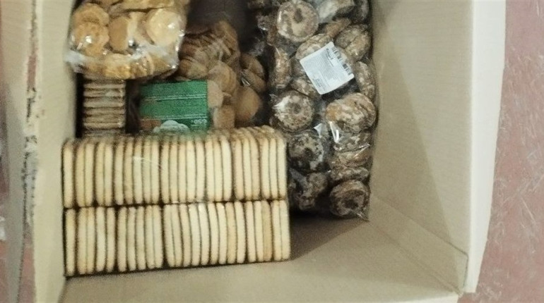 Допомога від окупантів: таблетки для хлорування і “печеньки”