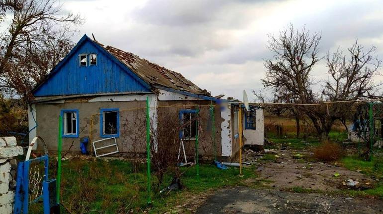 Армія рф атакувала Херсонщину з далекобійної артилерії, мінометів, танків та БпЛА