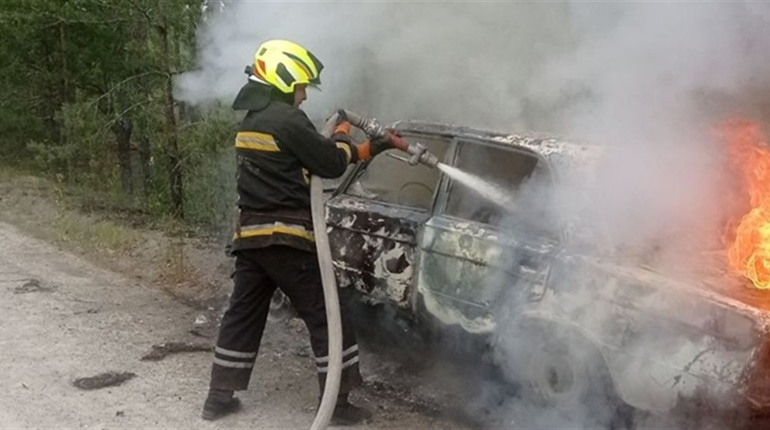 У Чижівці під час руху загорілась автівка
