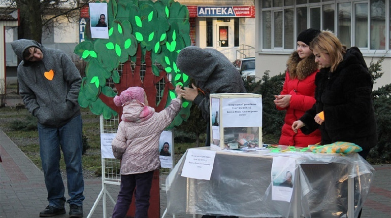 Более 6 тысяч гривен собрали студенты МГПУ на лечение Влада Ковтуна, избитого хулиганами год назад