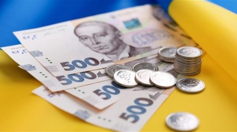 Уряд продовжив всі виплати для ВПО до 1 березня