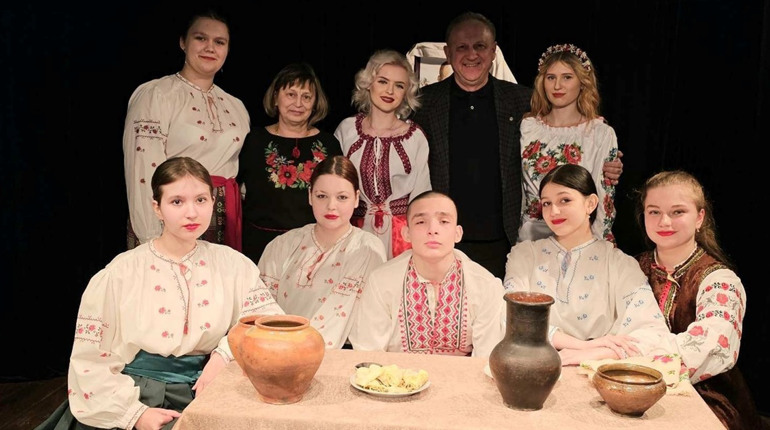 Українська Масниця в ніжинському коледжі