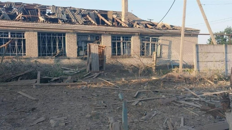 На Херсонщині армія рф завдала ударів по соціальній інфраструктурі та житлових кварталах