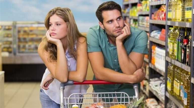 Продукти, комуналки і транспорт. На що українці найбільше витрачали грошей