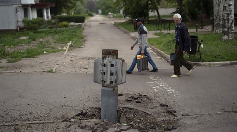 Бла-бла-бла. На Луганщині окупанти провели "публічне слухання" чергових обіцянок з "покращення"