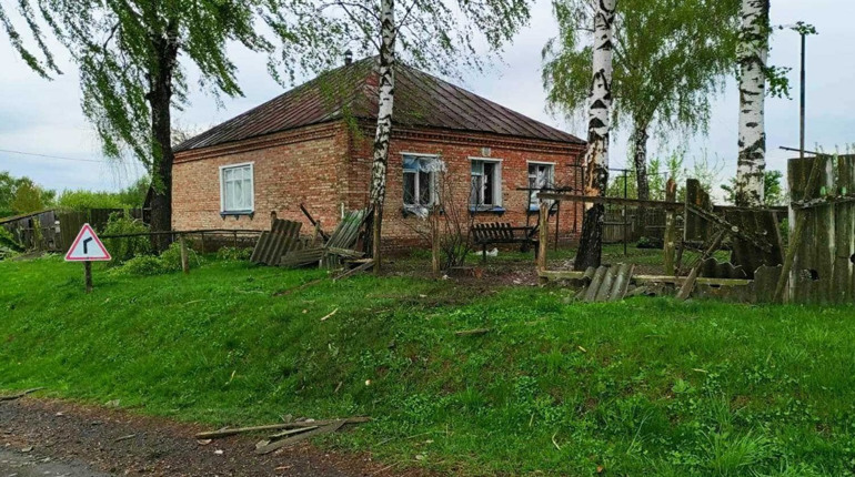 Росіяни обстріляли подвір’я мирних мешканців Глухівщини. Коментує голова Есманської громади