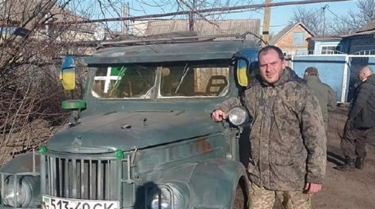 "Там, де потрібен Батьківщині": працівник ГМЗ молодший лейтенант ЗСУ Сергій Пільчик