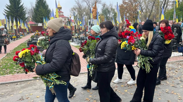 Родина чекала на захисника більше трьох років. Його знайшли похований на дніпровському цвинтарі