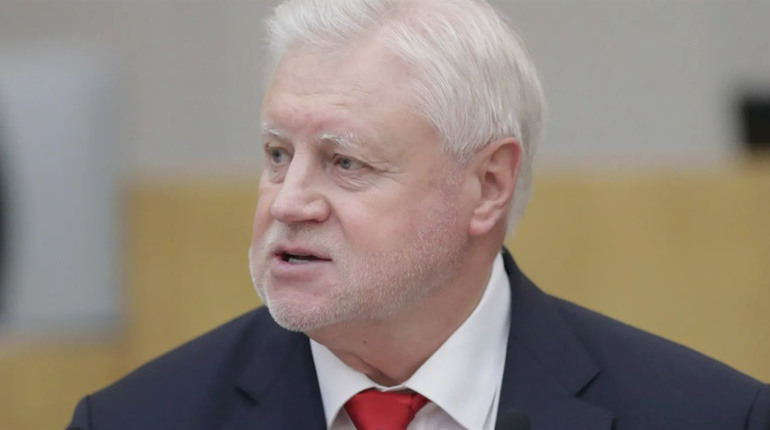 Депутат Держдуми РФ удочерив украдену в Херсоні 10-місячну дівчинку