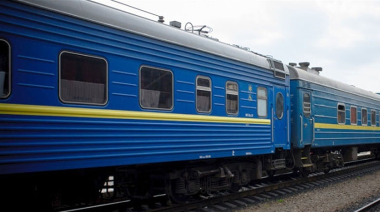 Із 24 червня жителі прикордонних громад зможуть евакуюватися безкоштовним поїздом Суми - Ужгород