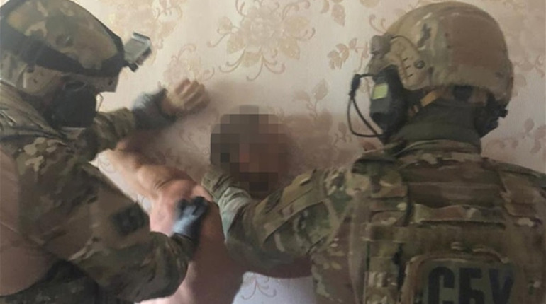 На Луганщині затримали російського агента: він збирав інформацію про українських військових