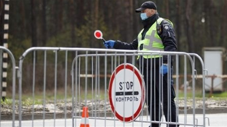 Рішення мають затвердити протягом 48 годин. На території областей починають діяти оперативні штаби