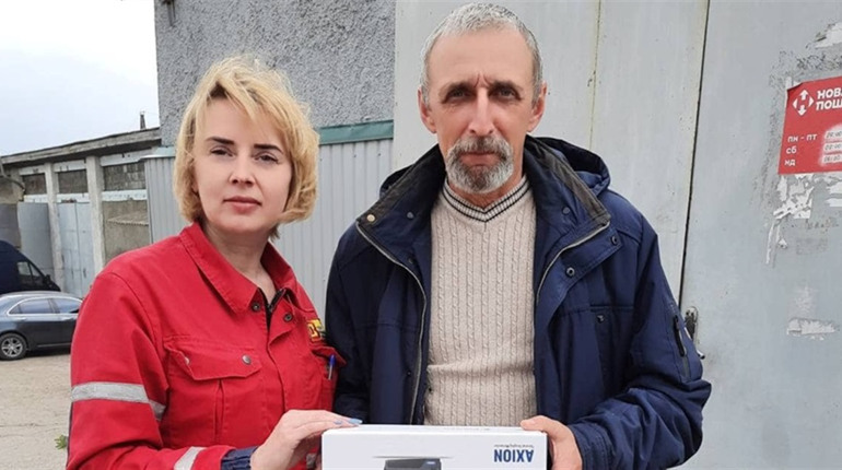 Жмеринчанка Інна Туркеєва придбала тепловізор для захисників: волонтерство як стан душі