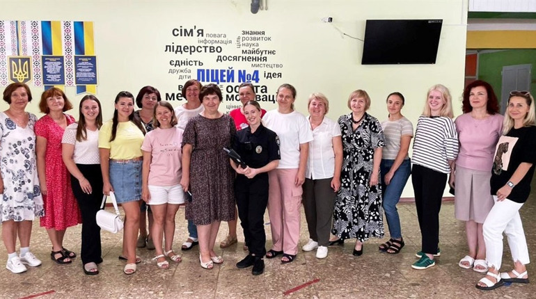 У Вараському районі приступили до роботи 33 офіцери служби освітньої безпеки
