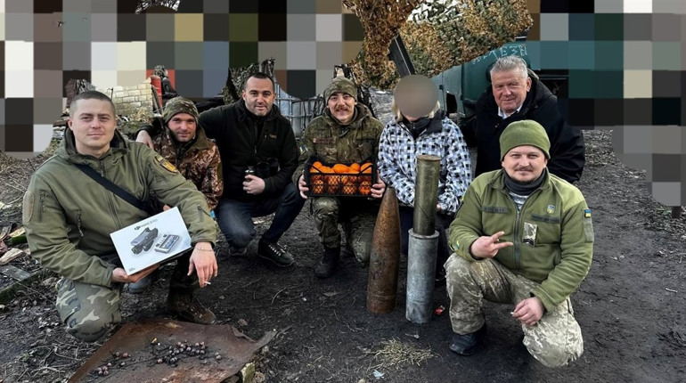 Квадрокоптери і тепловізори відвезли на фронт шосткинським захисникам представники громади