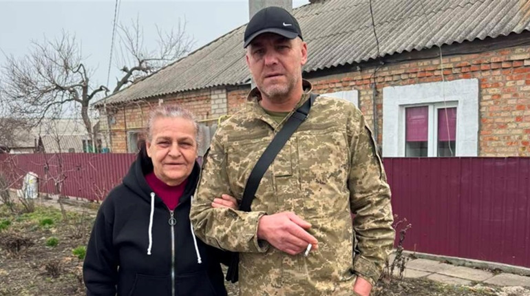 Олег Шаповалов на війні підбадьорював інших жартами та власним прикладом