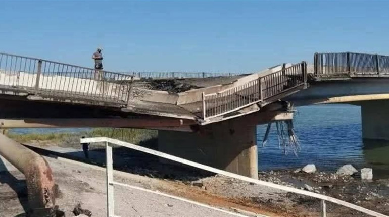 "Йо-комбат": командир окупантів вкоротив собі віку після вдалих ударів ЗСУ по Чонгарському мосту