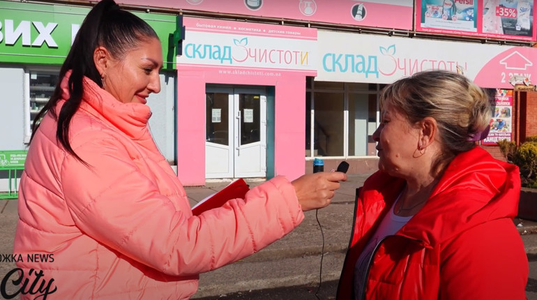 Флешмоб до Дня української писемності. Чи добре южноукраїнці знають солов'їну? Відео