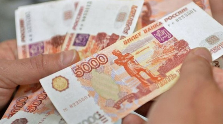 Судитимуть колаборантку з Херсона: нараховувала зарплатню освітянам-зрадникам