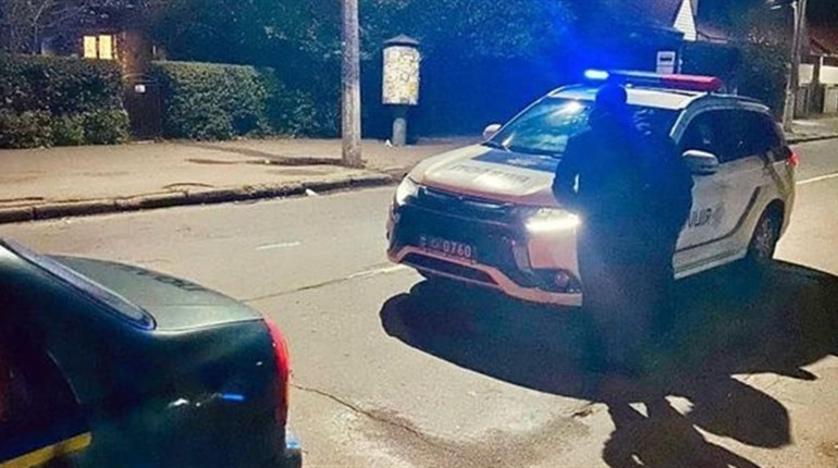 Суд відправив 17-річного водія-втікача, який збив 6-річну дівчинку, під цілодобовий домашній арешт