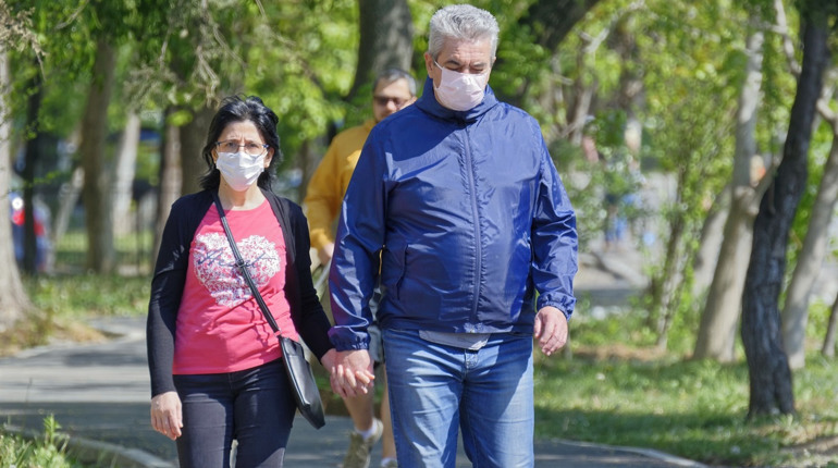 Якщо Сватівщина буде у «червоній зоні» карантину, то на вулицях потрібно буде носити маски: чому так