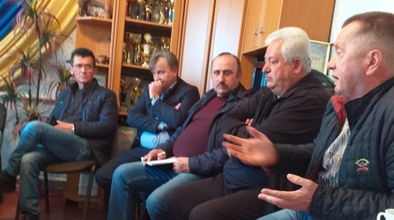 Прибрати все! Мешканців та фермерів Широкої Балки та Мирного закликають вийти на толоки 