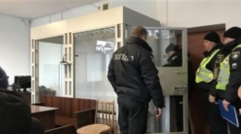 Для водія, який збив двох пішоходів у Звягелі, суд обрав запобіжний захід: деталі