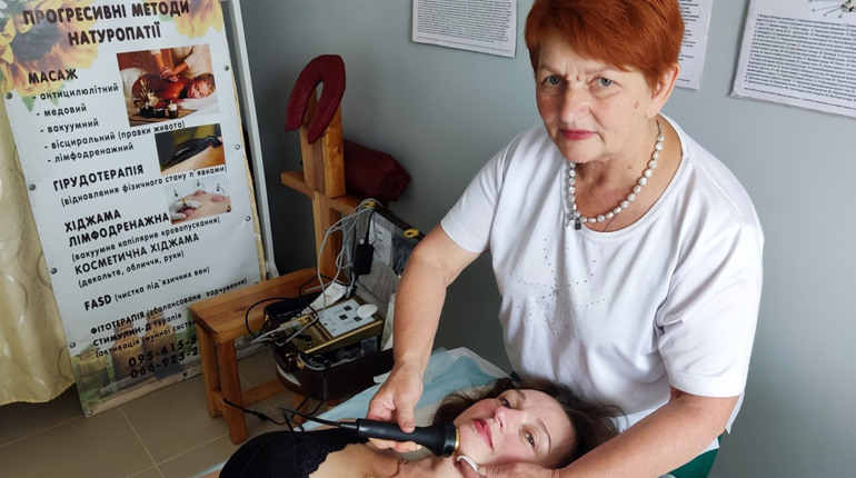 Професійний масаж, гірудотерапія, стимулін Д, хіджама: де у Знам’янці отримати послуги