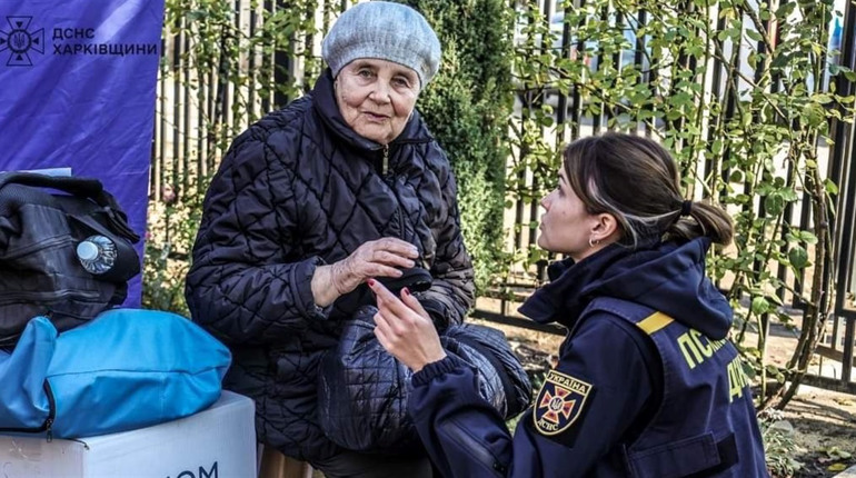 Кожному п’ятому необхідна допомога: психологи ДСНС працюють у евакопунктах