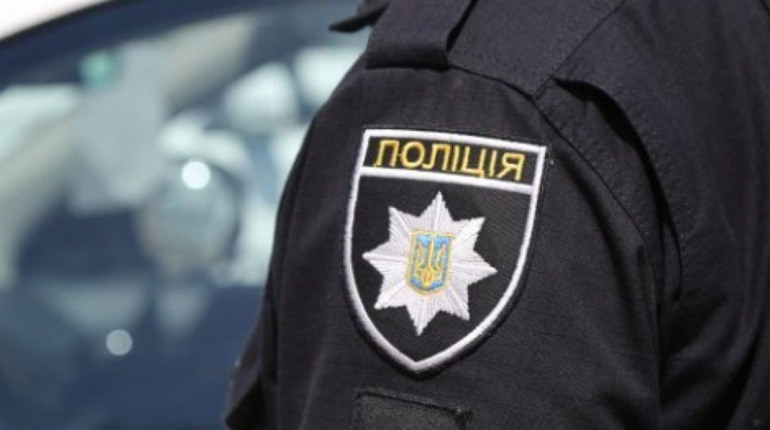 У Переяславки виник конфлікт з працівниками аптеки через повернення товару: хроніка поліції