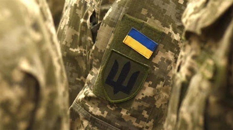Безоплатна ІТ-освіта для партнерок українських військовослужбовців та ветеранів: як отримати
