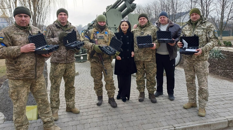 Закриваємо небо — наближаємо Перемогу: як первомайці збирали кошти на тепловізори та прожектори