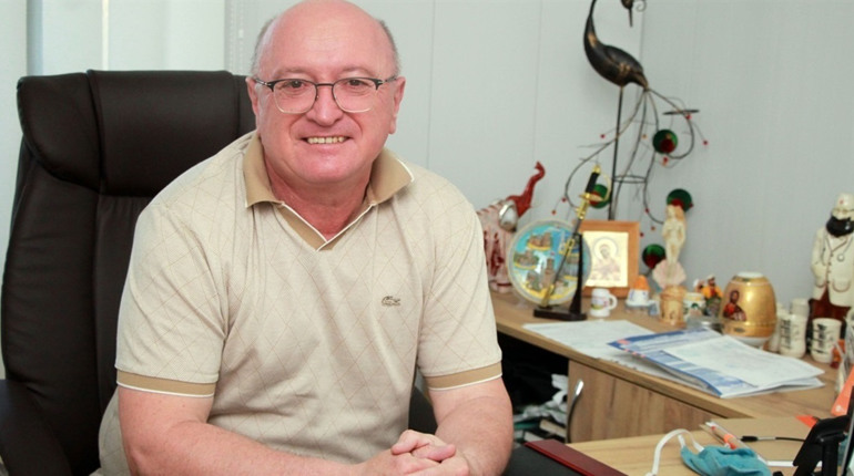 Вітаємо з Днем народження Олега Емануіловича Качера!