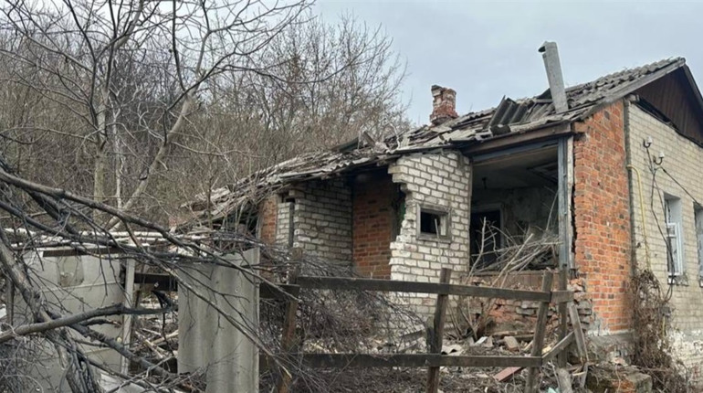 Понад 235 комунальників ліквідовують наслідки ворожих обстрілів у Куп’янську
